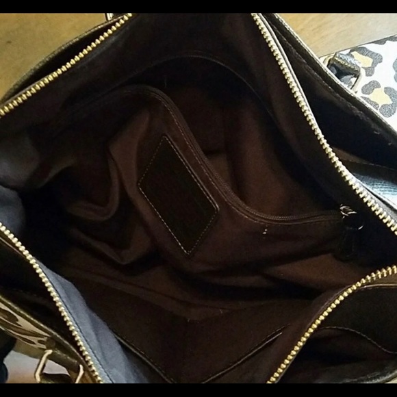 COACH Purse & Wallet - Picture 5 of 5